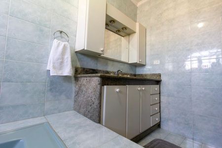 Casa à venda com 262m², 3 quartos e 5 vagasBanheiro 1