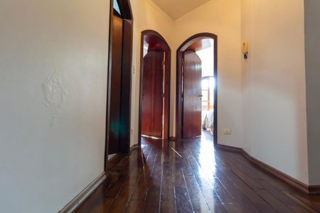 Casa à venda com 262m², 3 quartos e 5 vagasCorredor Interno