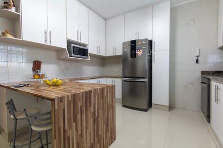 Casa à venda com 262m², 3 quartos e 5 vagasCozinha