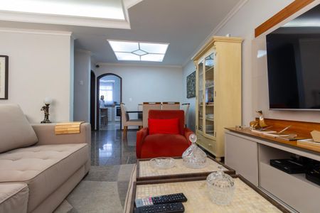 Casa à venda com 262m², 3 quartos e 5 vagasSala