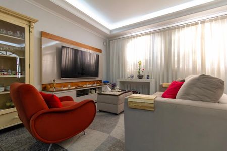 Casa à venda com 262m², 3 quartos e 5 vagasSala