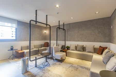 Apartamento à venda com 28m², 1 quarto e sem vagaÁrea comum - Salão de festas