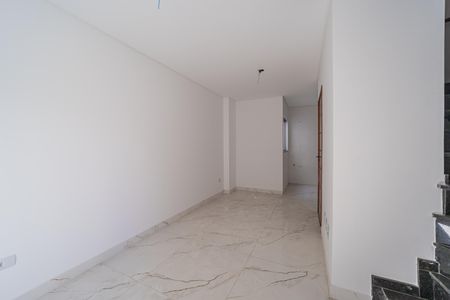 Sala de casa de condomínio à venda com 2 quartos, 87m² em Vila Granada, São Paulo