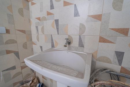 Casa de condomínio à venda com 87m², 2 quartos e 1 vaga Casa de condomínio à venda com 87m², 2 quartos e 1 vagaÁrea de Serviço