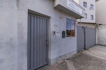 Apartamento para alugar com 75m², 2 quartos e 1 vagaFachada