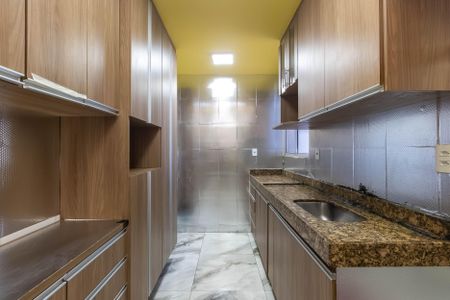 Apartamento para alugar com 75m², 2 quartos e 1 vagaCozinha