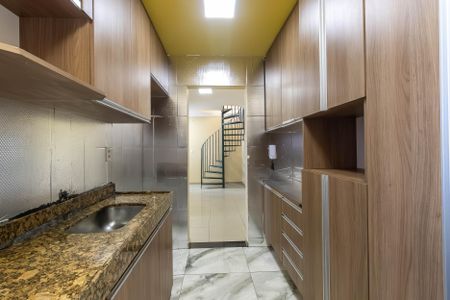 Apartamento para alugar com 75m², 2 quartos e 1 vagaCozinha