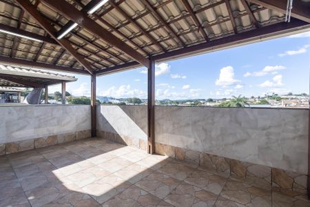 Apartamento para alugar com 75m², 2 quartos e 1 vagaVaranda