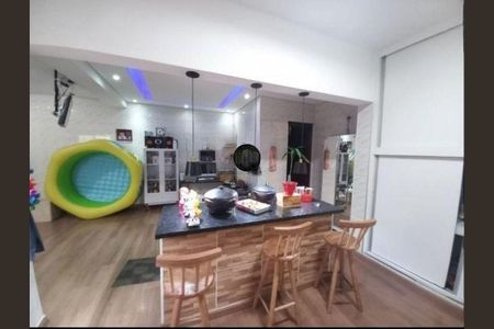 Casa à venda com 6 quartos, 150m² em Jardim Maria Estela, São Paulo