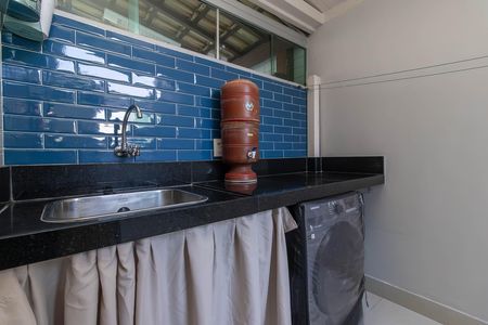 Apartamento à venda com 140m², 3 quartos e 2 vagas Apartamento à venda com 140m², 3 quartos e 2 vagasÁrea de Serviço
