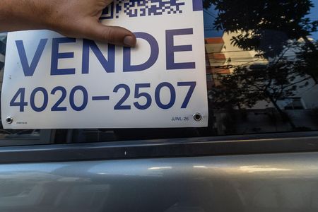 Apartamento à venda com 140m², 3 quartos e 2 vagas Apartamento à venda com 140m², 3 quartos e 2 vagasPlaca QuintoAndar JJWL-26