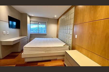 Apartamento à venda com 4 quartos, 210m² em Brooklin, São Paulo