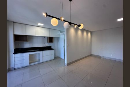 Apartamento para alugar com 66m², 2 quartos e 1 vaga