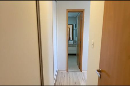 Apartamento para alugar com 66m², 2 quartos e 1 vaga Apartamento para alugar com 66m², 2 quartos e 1 vagaCorredor
