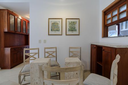 Apartamento para alugar com 78m², 3 quartos e 2 vagasSala