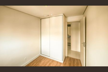 Apartamento à venda com 2 quartos, 57m² em Interlagos, São Paulo