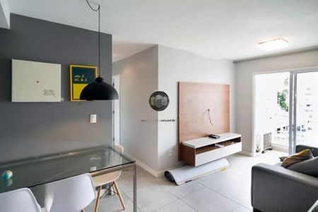 Apartamento à venda com 2 quartos, 61m² em Vila Isa, São Paulo