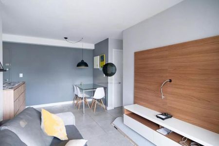 Apartamento à venda com 2 quartos, 61m² em Vila Isa, São Paulo