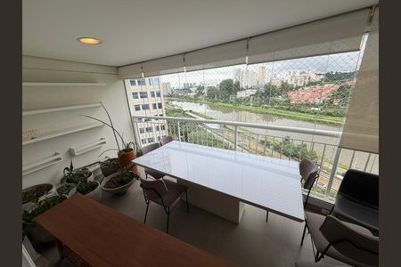 Apartamento à venda com 111m², 2 quartos e 2 vagas