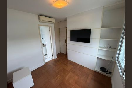 Apartamento à venda com 111m², 2 quartos e 2 vagas