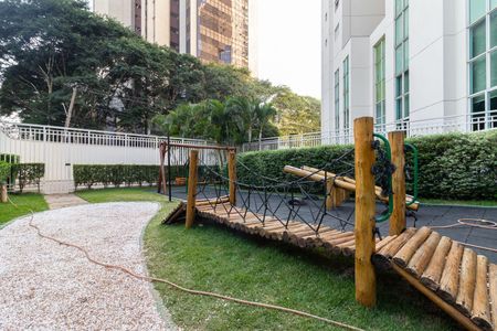 Apartamento à venda com 111m², 2 quartos e 2 vagas