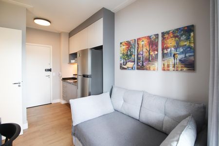 Sala de kitnet/studio para alugar com 1 quarto, 32m² em Vila Olímpia, São Paulo