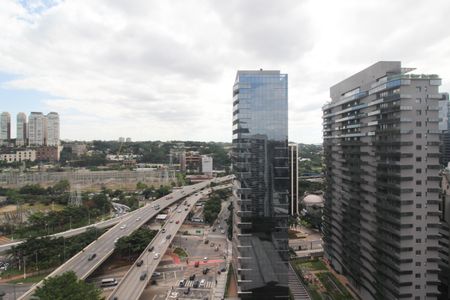 Vista de kitnet/studio para alugar com 1 quarto, 32m² em Vila Olímpia, São Paulo