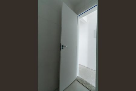 Apartamento à venda com 103m², 2 quartos e 1 vaga Apartamento à venda com 103m², 2 quartos e 1 vagaBanheiro Social