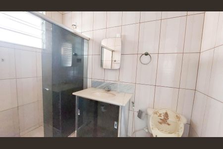 Casa para alugar com 75m², 2 quartos e 1 vaga Casa para alugar com 75m², 2 quartos e 1 vagaBanheiro