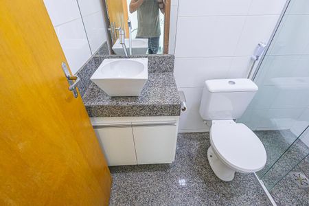 Casa à venda com 90m², 2 quartos e 1 vagabanheiro