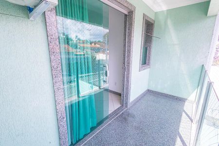Casa à venda com 90m², 2 quartos e 1 vagavaranda