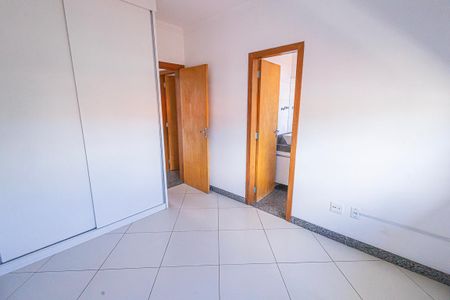 Casa à venda com 90m², 2 quartos e 1 vagaquarto 2 / suite