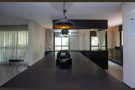 Apartamento à venda com 2 quartos, 63m² em Lapa, São Paulo
