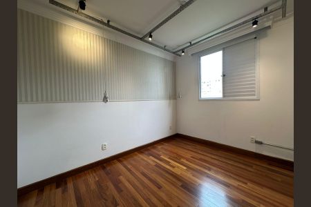 Apartamento à venda com 2 quartos, 65m² em Jardim Prudência, São Paulo