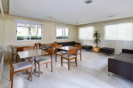 Apartamento à venda com 3 quartos, 70m² em Jardim Prudência, São Paulo