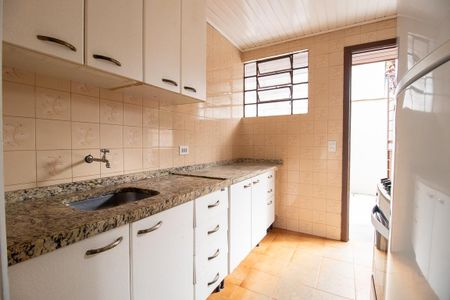 Casa para alugar com 91m², 3 quartos e 4 vagas Casa para alugar com 91m², 3 quartos e 4 vagasCozinha - Armários