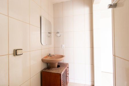 Casa para alugar com 91m², 3 quartos e 4 vagas Casa para alugar com 91m², 3 quartos e 4 vagasBanheiro da Suíte