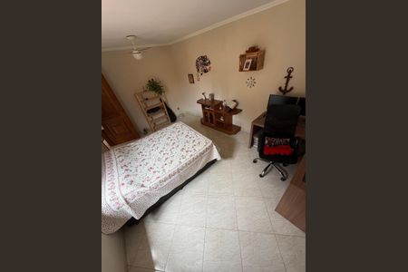 Casa à venda com 4 quartos, 199m² em Jardim Patente Novo, São Paulo