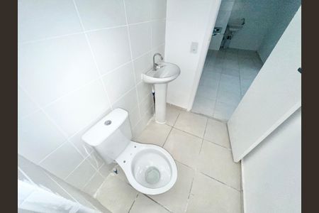 Apartamento para alugar com 38m², 2 quartos e sem vagaBanheiro