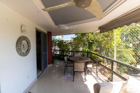 Apartamento à venda com 136m², 3 quartos e 2 vagasVaranda da Sala