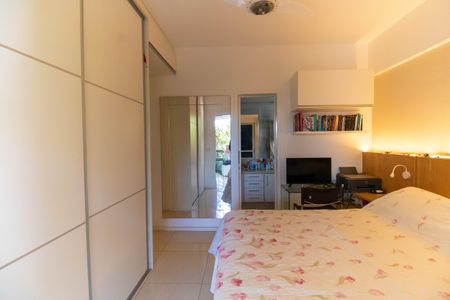 Apartamento à venda com 136m², 3 quartos e 2 vagasSuíte 