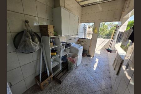 Casa à venda com 272m², 5 quartos e 4 vagasÁrea de Serviço