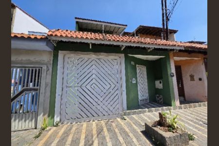 Casa à venda com 272m², 5 quartos e 4 vagasFachada