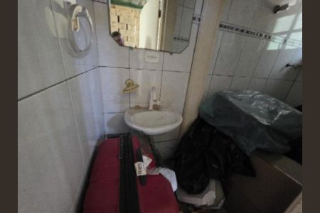 Casa à venda com 272m², 5 quartos e 4 vagasBanheiro