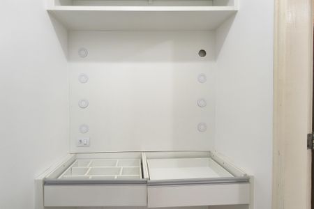 Apartamento para alugar com 48m², 1 quarto e 1 vaga Apartamento para alugar com 48m², 1 quarto e 1 vagaHall