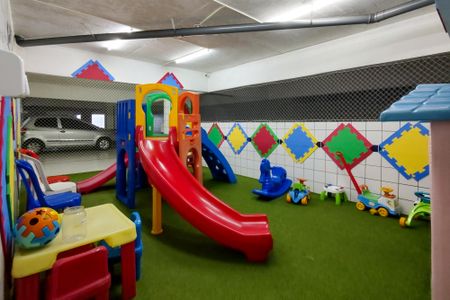 Apartamento para alugar com 48m², 1 quarto e 1 vaga Apartamento para alugar com 48m², 1 quarto e 1 vagaÁrea comum - Playground