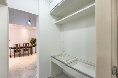 Apartamento para alugar com 48m², 1 quarto e 1 vaga Apartamento para alugar com 48m², 1 quarto e 1 vagaHall