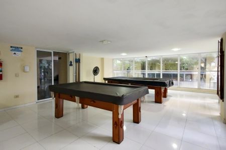 Apartamento para alugar com 48m², 1 quarto e 1 vaga Apartamento para alugar com 48m², 1 quarto e 1 vagaSalão de jogos