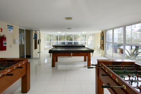 Apartamento para alugar com 48m², 1 quarto e 1 vaga Apartamento para alugar com 48m², 1 quarto e 1 vagaSalão de jogos