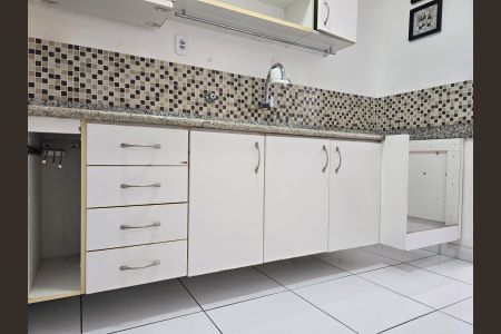 Apartamento para alugar com 59m², 2 quartos e 1 vagaCozinha